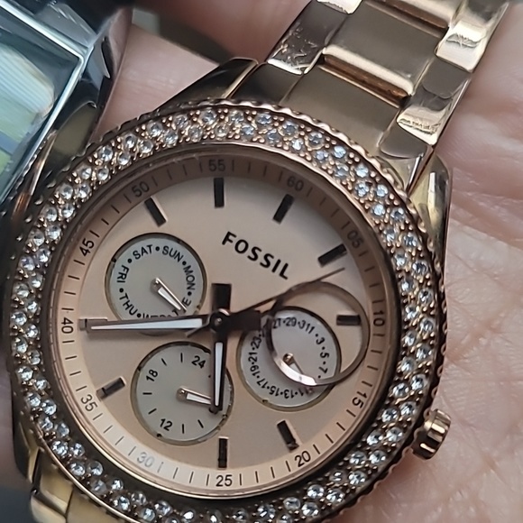 Watch Lot For Repair or For Parts , Diesel , Fossil - Picture 2 of 4